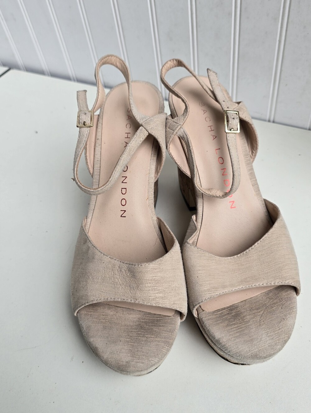 Sacha  Of London beige suede ankle strap Womens size 10 sv24